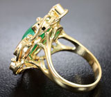 Золотое кольцо с уральскими изумрудами, морганитами и бриллиантами Золото
