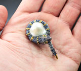 Серебряная брошь «Змея» с жемчужиной барокко, синими сапфирами и изумрудами Серебро 925