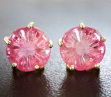 Пусеты с резными розовыи сапфирами