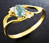 Золотое кольцо с уральским александритом 0,71 карат и бриллиантами Золото