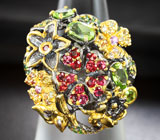 Серебряное кольцо с перидотами, рубинами и желтыми сапфирами, цаворитами и аметистами Серебро 925