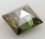 Triphylite (Трифилин) 0,56 карат Не указан