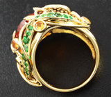 Золотое кольцо с редким цитрином мадейра, цаворитами, желтыми и бесцветными сапфирами  Золото