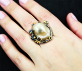 Серебряное кольцо с жемчужиной барокко, звездчатыми и синими сапфирами Серебро 925