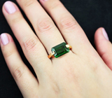 Золотое кольцо с насыщенно-зеленым турмалином 7,8 карат и бриллиантами Золото
