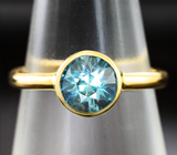 Золотое кольцо с голубым цирконом 1,17 карат Золото