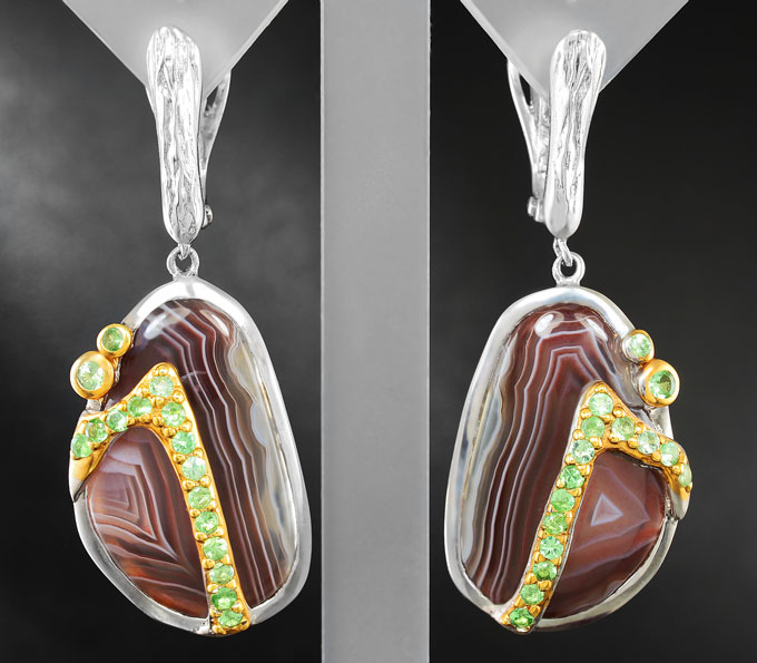 Серебряные серьги с агатом и цаворитами