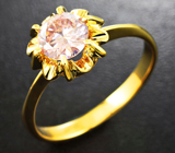 Золотое кольцо с падпараджа муассанитом 0,73 карата Золото