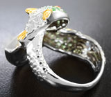 Серебряное кольцо с аммолитом аммонита, цаворитами и сапфирами