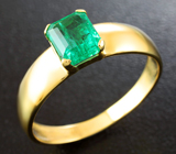 Золотое кольцо с насыщенным уральским изумрудом 1,01 карата Золото
