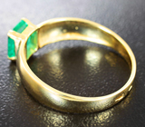 Золотое кольцо с насыщенным уральским изумрудом 1,01 карата Золото