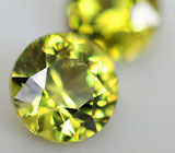 Пара уральских демантоидов 0,51 карат 