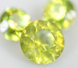 Набор из 3 уральских демантоидов 0,82 карат 