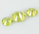 Набор из 3 уральских демантоидов 0,82 карат 