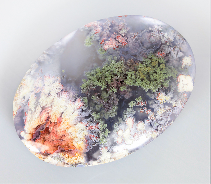 Крупный «садовый» агат 30,21 карат