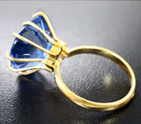 Золотое кольцо с крупным насыщенным флюоритом со сменой цвета 12,16 карата Золото