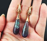 Золотые серьги с многоцветными флюоритами 44,02 карата и лейкосапфирами