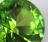 Топовый цвет! Высокая дисперсия! Уральский демантоид 0,43 карата 