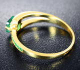 Золотое кольцо с великолепными уральскими изумрудами 0,73 карата Золото