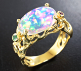 Золотое кольцо с супер-ярким эфиопским опалом 2,32 карата, цаворитом и рубином Золото