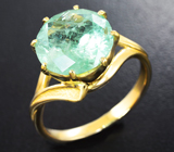 Золотое кольцо с уральским зеленым бериллом 4,15 карата Золото