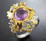 Серебряное кольцо с аметистом, перидотами и родолитами Серебро 925