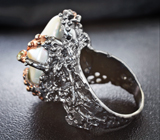 Серебряное кольцо с жемчужиной барокко и перидотами Серебро 925