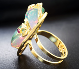 Кольцо c кристаллическим эфиопским опалом, розовым сапфиром и бриллиантами Золото