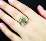 Золотое кольцо с уральским изумрудом 2,91 карата и бриллиантами Золото
