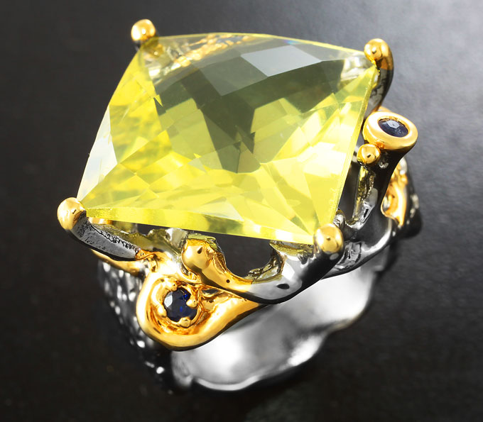 Серебряное кольцо с лимонным цитрином 16,18 карата и синими сапфирами