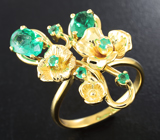 Золотое кольцо с яркими уральскими изумрудами 1,54 карата! Высокая чистота камней Золото