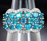 Эффектное серебряное кольцо с апатитами и голубыми топазами Серебро 925