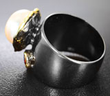Серебряное кольцо с жемчужиной и мозамбикскими гранатами