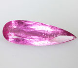 «Неоновый» пурпурно-розовый турмалин 2,7 карата 
