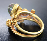 Серебряное кольцо с кристаллическим черным 2-каратным опалом и гранатами Серебро 925