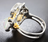 Серебряное кольцо с кристаллическими эфиопскими опалами, сапфирами и родолитами Серебро 925