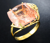 Золотое кольцо с «земляничным» кварцем 20,28 карата Золото