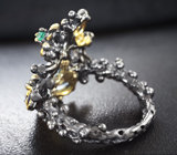 Серебряное кольцо с синими сапфирами и изумрудом Серебро 925