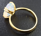 Золотое кольцо с абсолютно прозрачным ограненным опалом 2,85 карата с яркой опалесценцией Золото