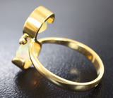 Золотое кольцо с ограненными эфиопскими опалами 1,87 карата и бриллиантами Золото