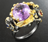 Серебряное кольцо с аметистом, мозамбикским гранатом и синим сапфиром Серебро 925