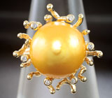 Кольцо с золотистой морской жемчужиной и бриллиантами Золото