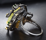 Серебряное кольцо с мексиканским желтым опалом, диопсидами и голубыми топазами Серебро 925