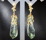 Золотые серьги с крупными кристаллами зеленых аметистов 63,05 карата, цаворитами и бриллиантами Золото