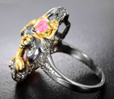 Серебряное кольцо с розовыми сапфирами и диопсидами Серебро 925
