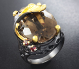 Серебряное кольцо с дымчатым кварцем и мозамбикскими гранатами Серебро 925