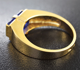 Золотое кольцо с насыщенным танзанитом 4,58 карата Золото
