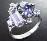 Серебряное кольцо с иолитами 3,14 карата, танзанитами и голубыми сапфирами Серебро 925