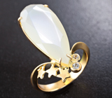 Золотое кольцо с ограненным лунным камнем 8,55 карата и лейкосапфирами! Красивый «перламутровый» отлив