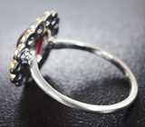 Серебряное кольцо с рубином 1,74 карата и синими сапфирами Серебро 925